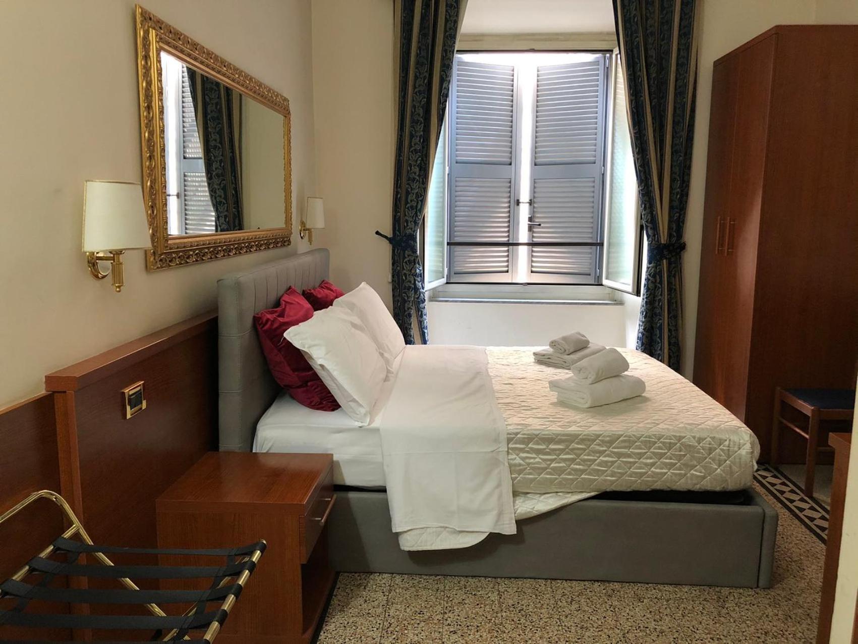 A Rosmini Suites Rome Exterior photo